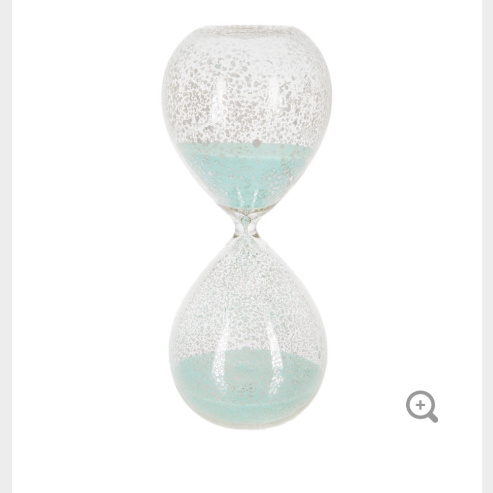 mercury glass hourglass with mint sand